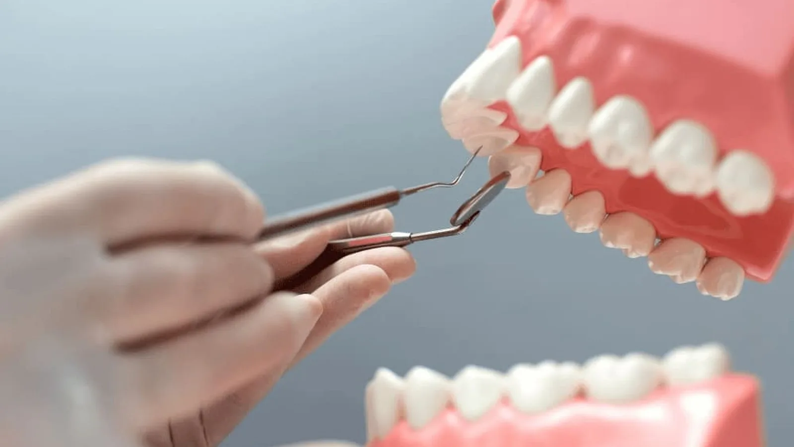 Dentista vs higienista dental: ¿cuáles son sus diferencias en Monterrey?